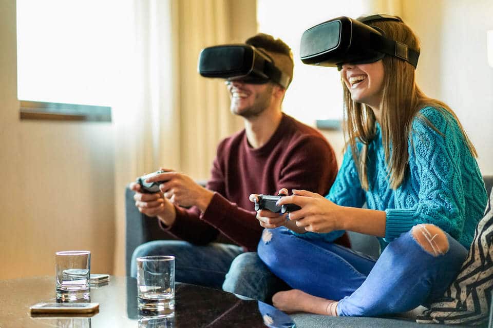 Virtual Reality Games 5 Great Games Made In 2020 [Updated] ChatterSource