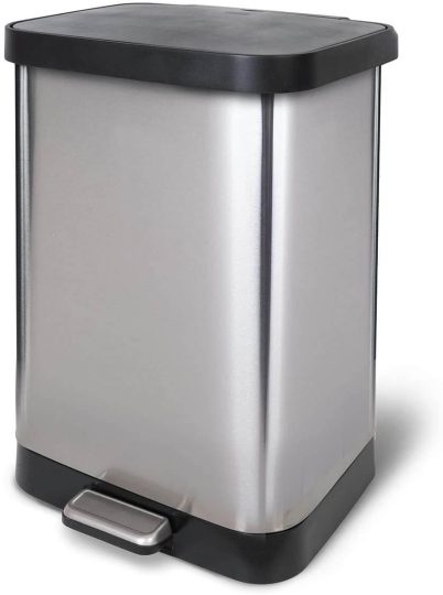 GLAD kitchen step trash can 
