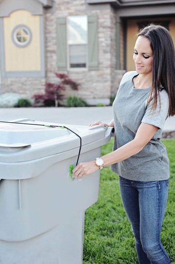 Trash Buddy Dog Proof Trash Can Lid 
