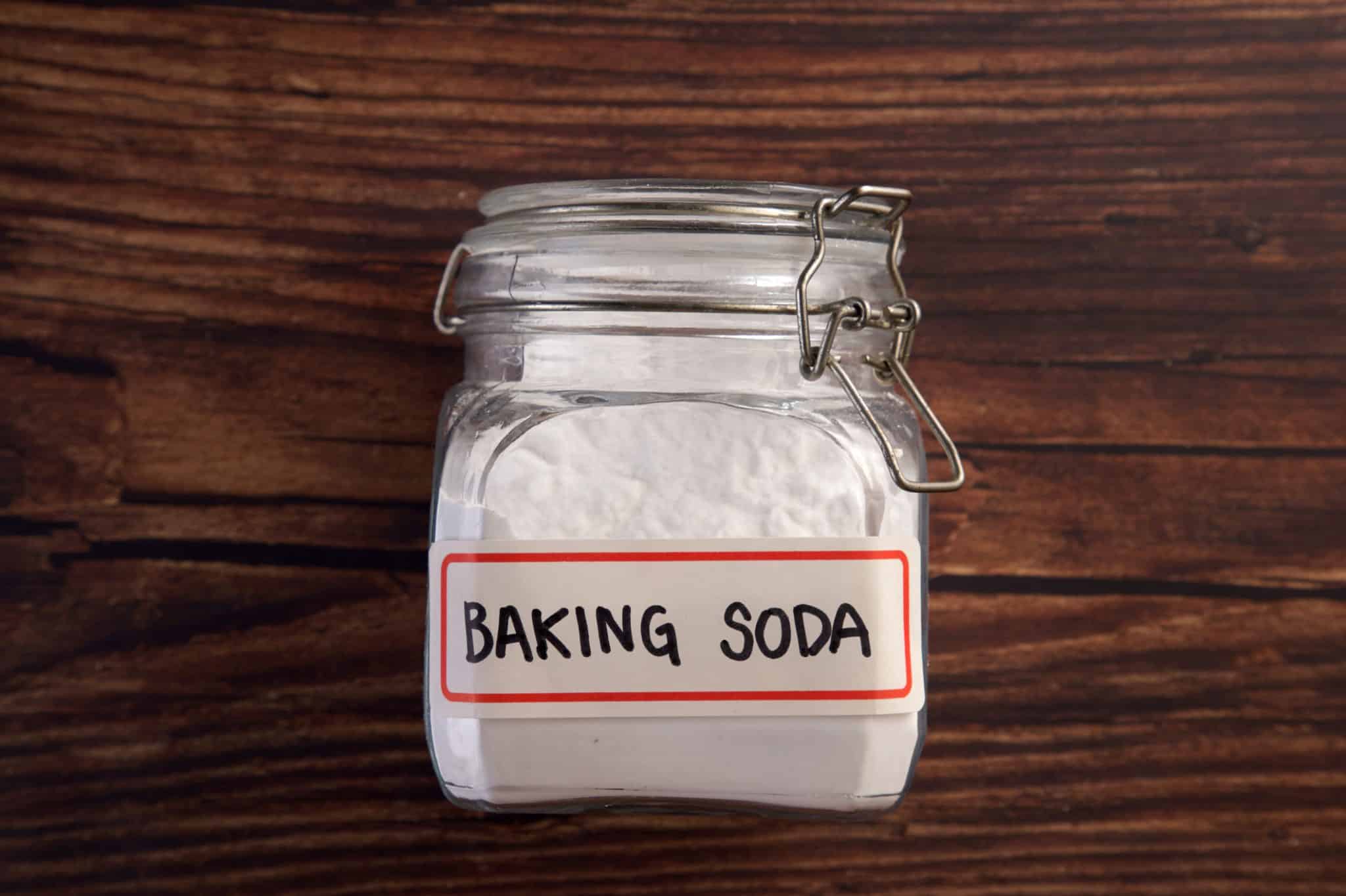 How To Kill Ants With Baking Soda [The Safe And NonToxic Way